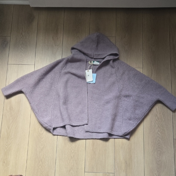 look Sweaters - NWT Lavender Hooded Knit Cape One Size